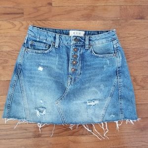 High waisted distressed skirt